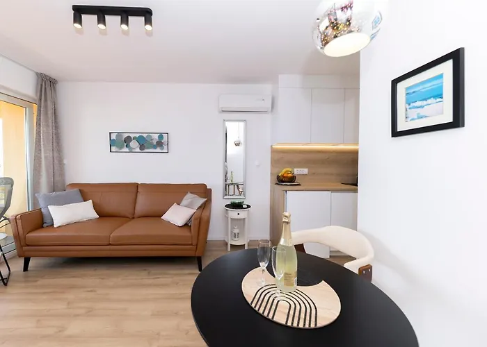 Basioli アパート *