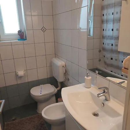 Basioli Appartement *